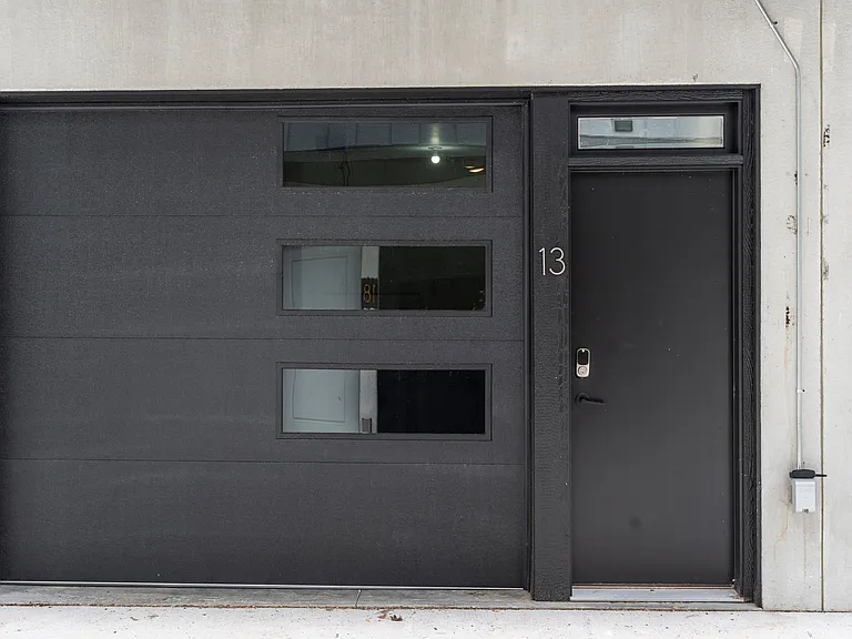 208 Gillis St #13 — Photo 16