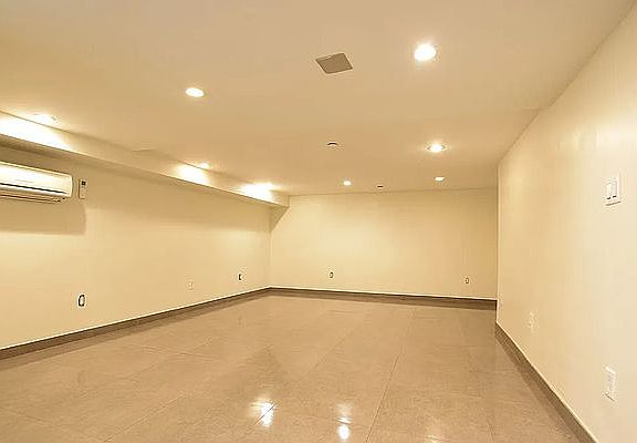 4th image of 50 Malcolm X Blvd #1E
