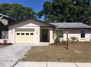 11203 Golden Ridge Dr, Seminole, FL 33772