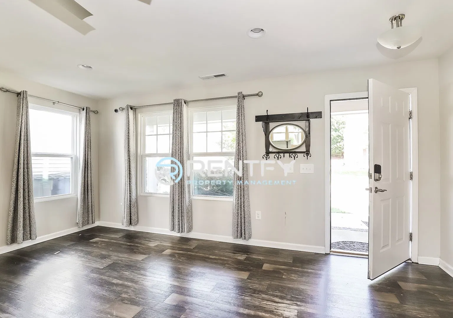 370 Inlet Place Dr Winston Salem, NC 27127 — Photo 4