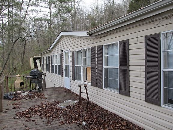 5th image of 480 Hoffman Ln