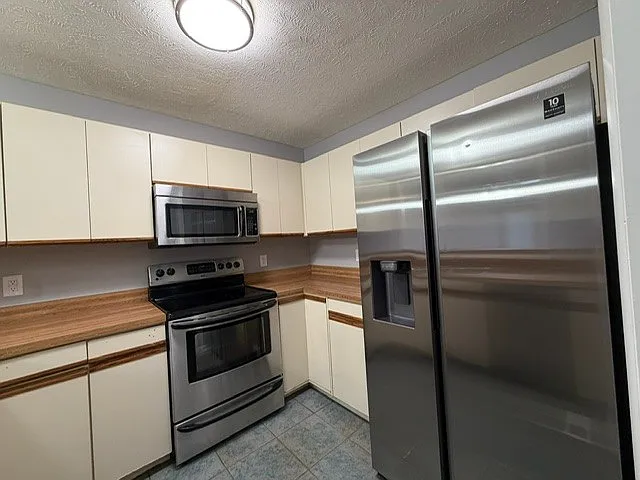 1165 Windham Ct — Photo 3