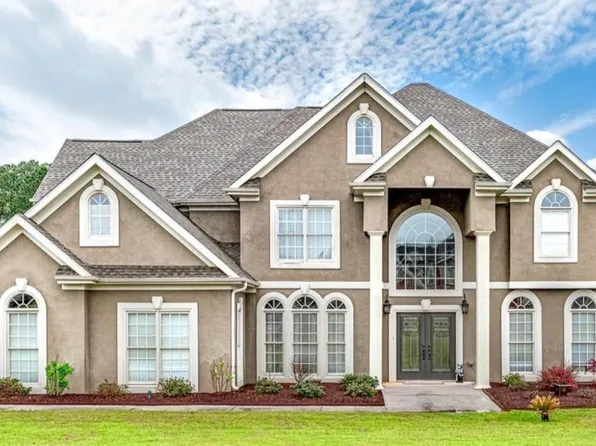 145 Thistlewood Ln, Fayetteville, GA 30214