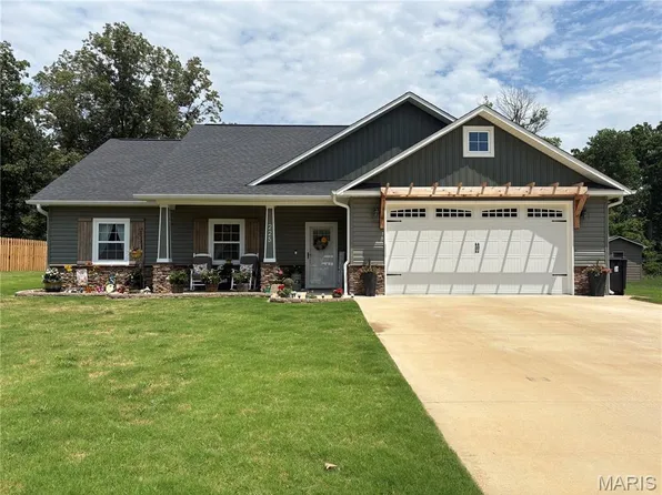 225 Ruth Harris Ln, Poplar Bluff, MO 63901