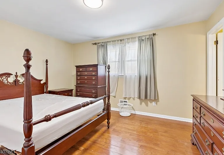 3 Stafford Dr — Photo 15