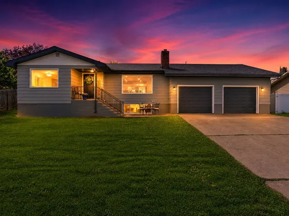 810 15th Ave E, Polson, MT 59860