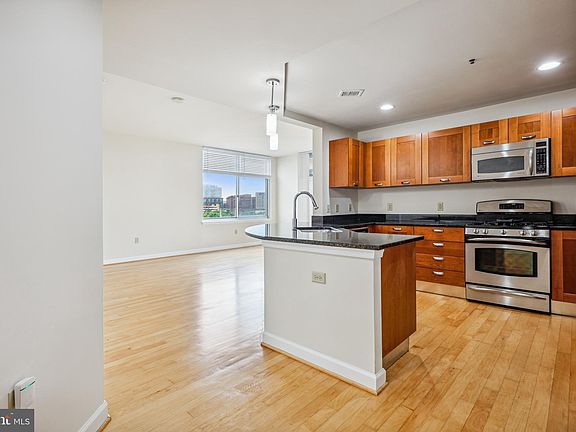5th image of 5750 Bou Ave Unit 605