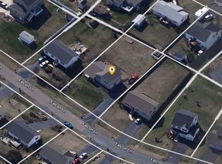 82 Falcon Ln, Weyers Cave, VA 24486