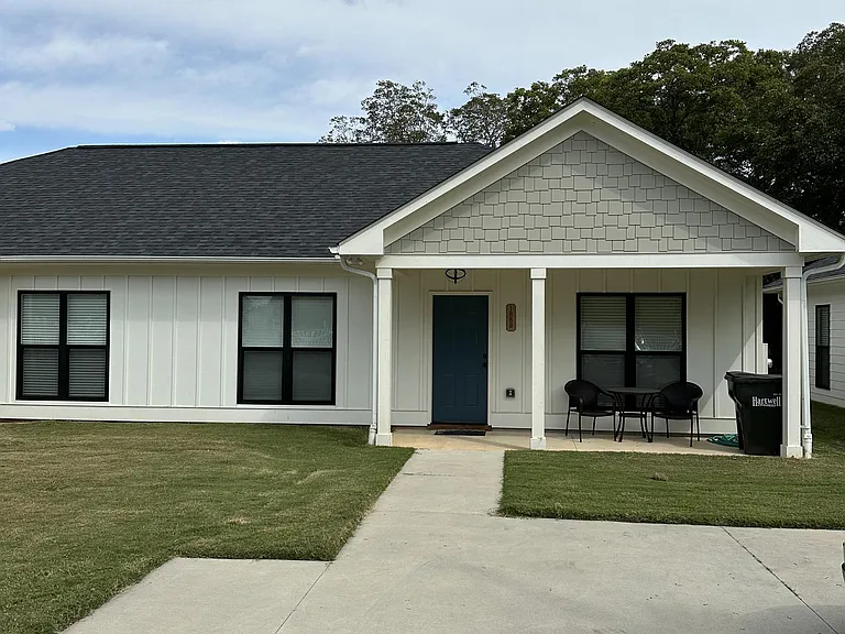 188 Vickery St #B — Photo 17