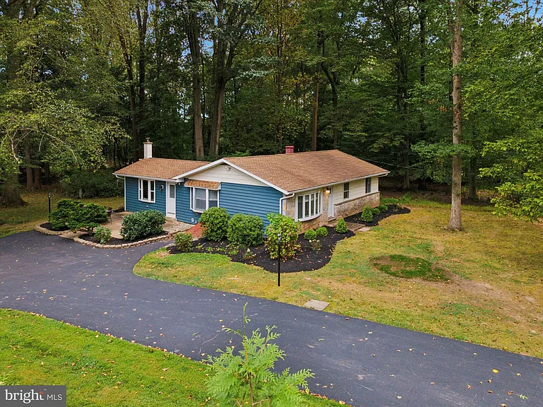 3249 Mill Rd — Photo 1