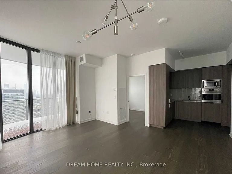 11 Wellesley St W #5102 — Photo 12