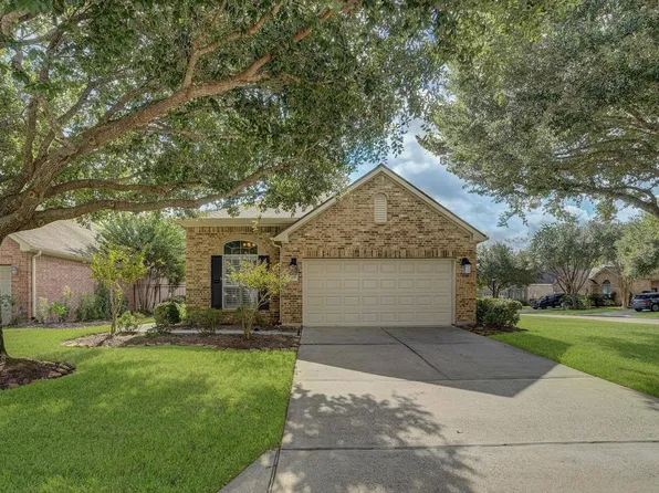2429 Alamanni Dr, Pearland, TX 77581