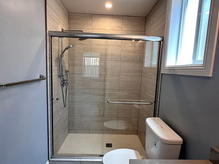 1707 Heirloom St #B — Photo 14