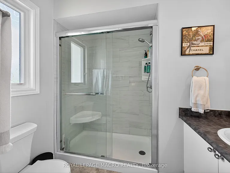 2215 Cleaver Ave #2 — Photo 14