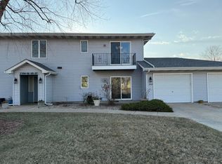 2306 Barbara Jean Dr, Schererville, IN 46375