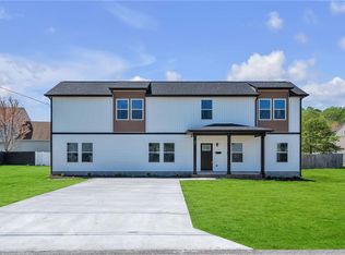 57 Franktown Rd, Hampton, VA 23663