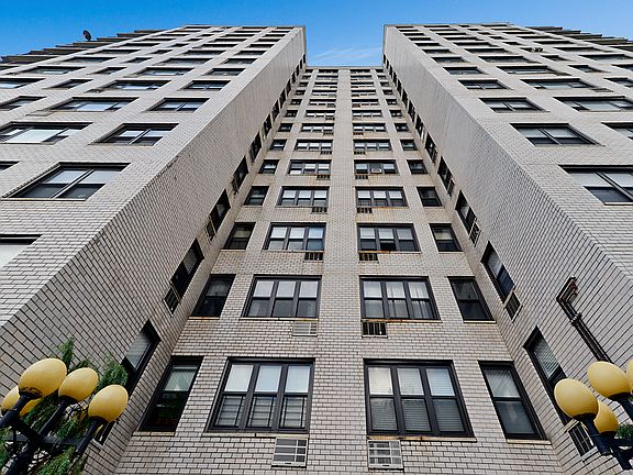 2nd image of 1360 Ocean Pkwy APT 12H