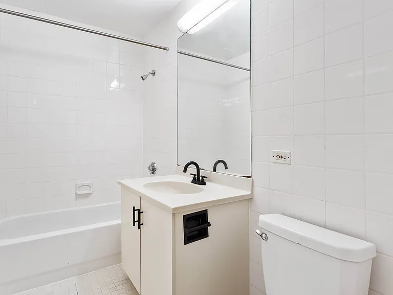 106 Fulton St #7A — Photo 6