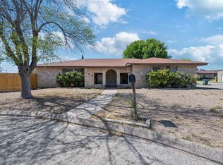 120 Yvonne Dr, Del Rio, TX 78840