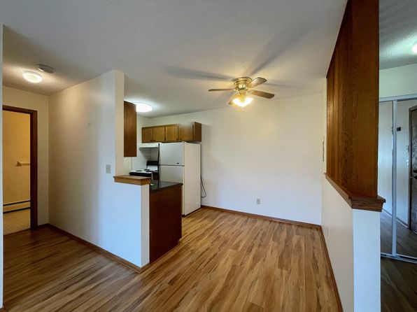 401 9th St SE APT 205