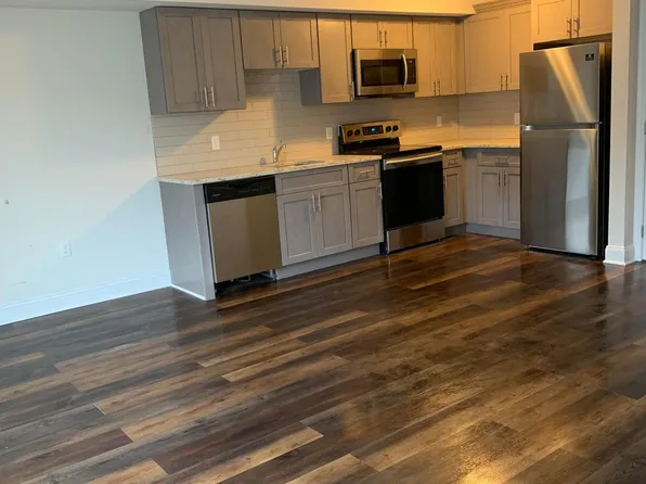 998 N Washington Ave APT 1E, Dunellen, NJ 08812
