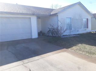 2213 S 17th Pl, Rogers, AR 72758
