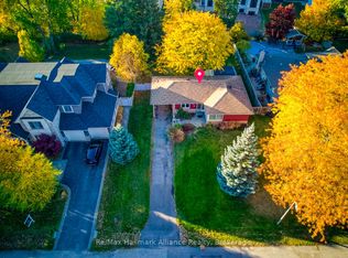 281 Savoy Cres, Oakville, ON L6L1Y2