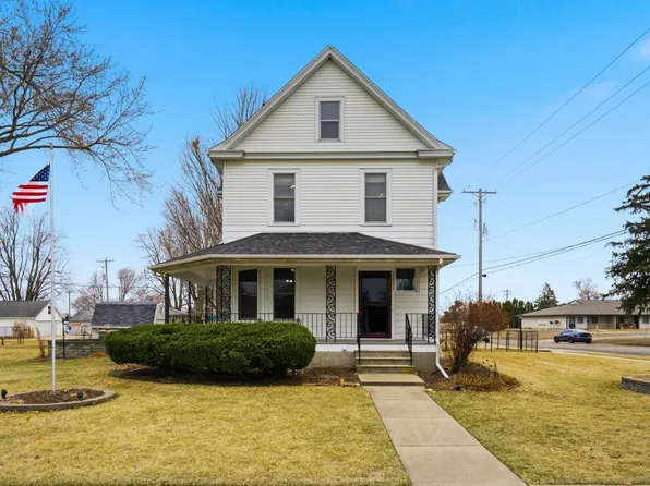 1221 6th Ave, De Witt, IA 52742