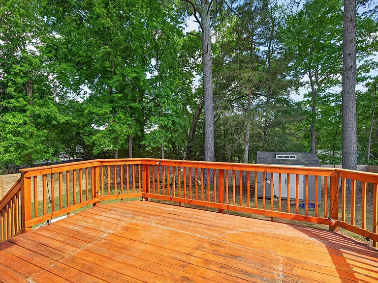 807 Cook Rd — Photo 24