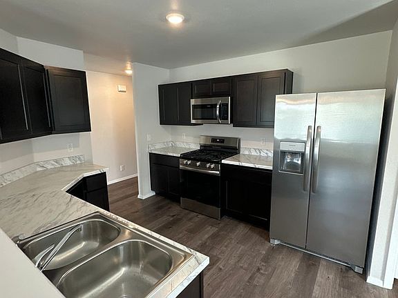5th image of 1203 W Tuscon Rd