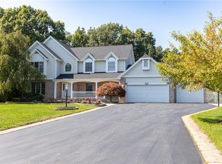 115 Guygrace Ln, Webster, NY 14580