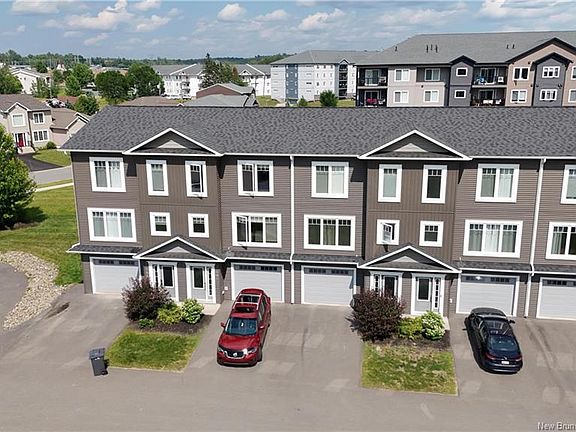 2nd image of 140 Mia Cir