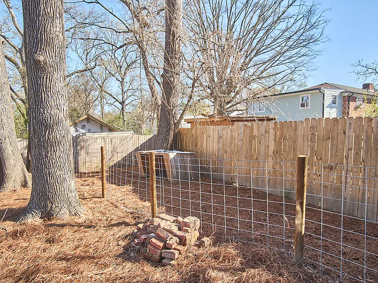 Dog run separate from back yard