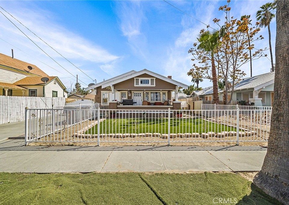 1st image of 109 E Kimball Ave