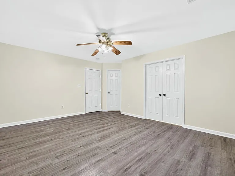21121 Camomile Ct — Photo 35