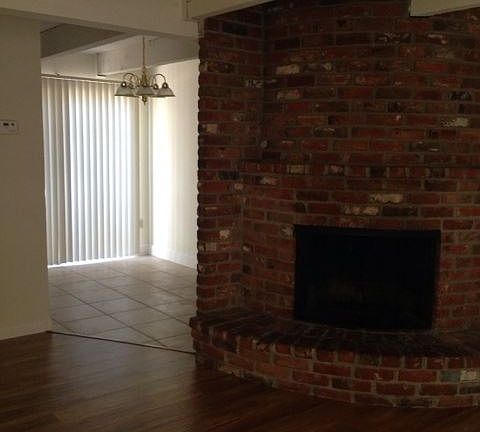 5th image of 2710 C St APT 06