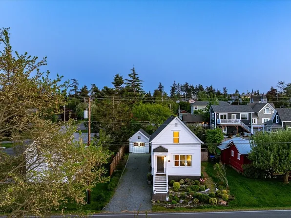 205 NE 9th Street, Coupeville, WA 98239