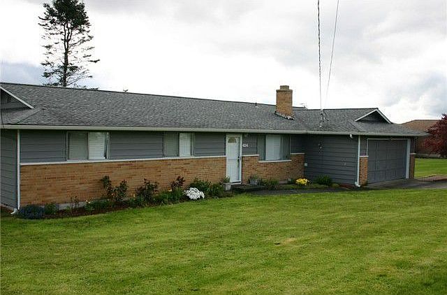 1st image of 424 SW Fairhaven Dr
