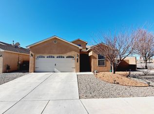 800 Firewheel Loop SW, Los Lunas, NM 87031