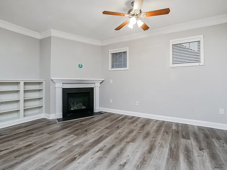 108 Heathwood Dr — Photo 5