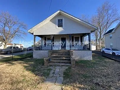 1013 Terrace St — Photo 2