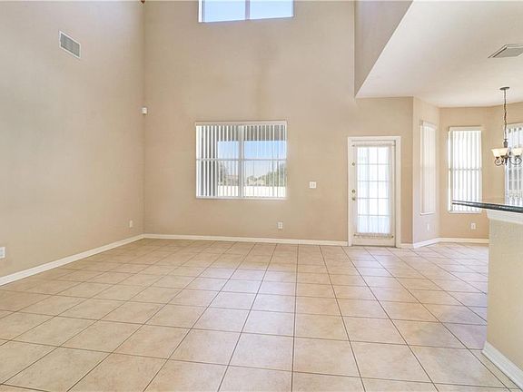 4th image of 8608 Sandy Plains Dr