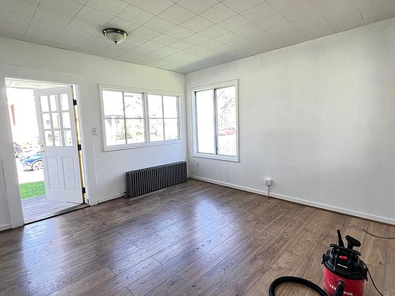 Living Room looking toward front