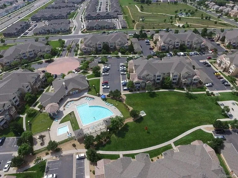 5726 N Genoa Way #301 — Photo 22