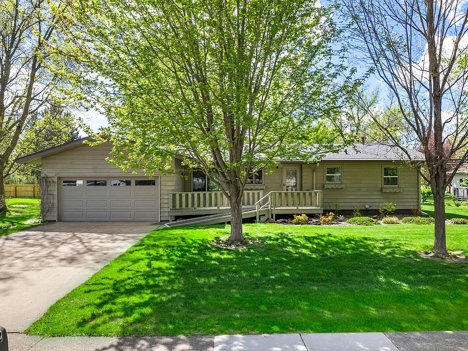 1st image of 112 Elbert Drive