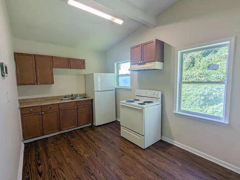 1615 Abner Ter NW — Photo 5