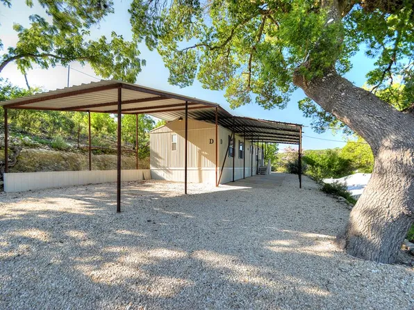 110 Garner Dr, Kerrville, TX 78028