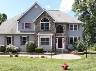 45 Regency Dr, Poughkeepsie, NY 12603