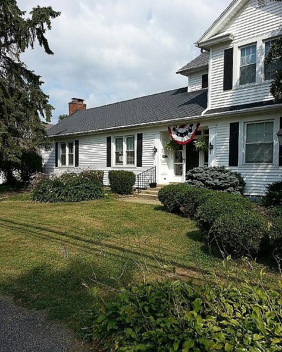 1st image of 300 E College Ave