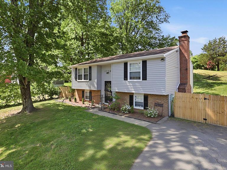 Listing photo 5